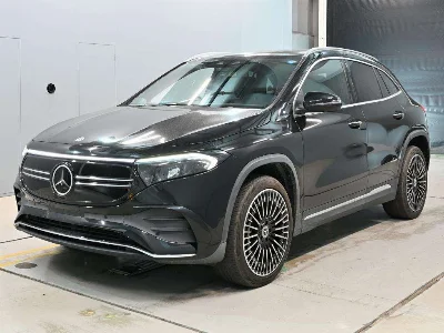 MERCEDES BENZ EQA