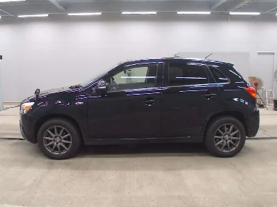 MITSUBISHI RVR