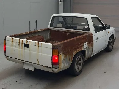 NISSAN DATSUN