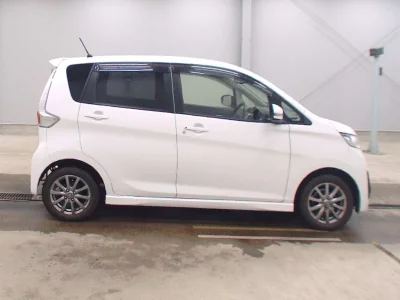 MITSUBISHI EK CUSTOM