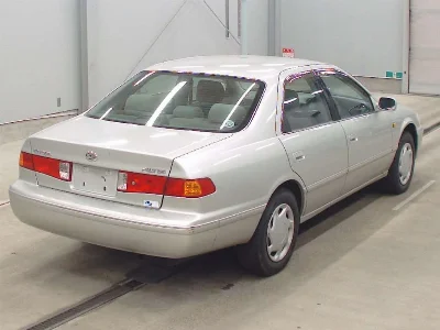 DAIHATSU ALTIS