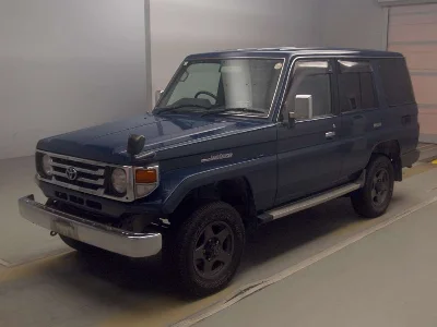 TOYOTA LAND CRUISER