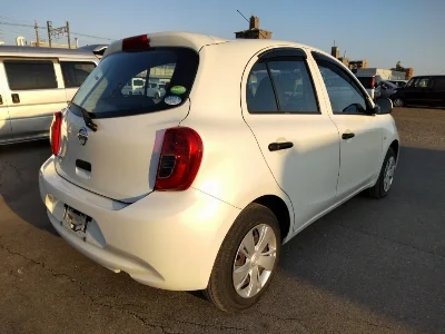 Nissan March