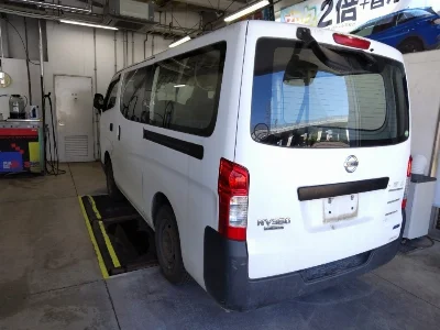 Nissan NV350 Caravan