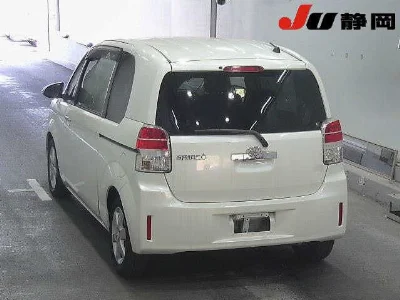 TOYOTA SPADE