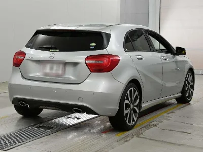 MERCEDES BENZ A CLASS