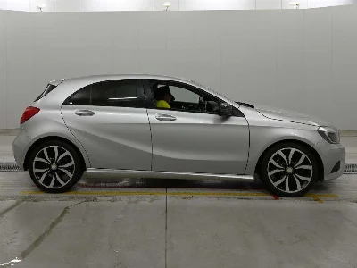 MERCEDES BENZ A CLASS