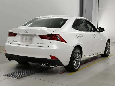 Lexus IS300