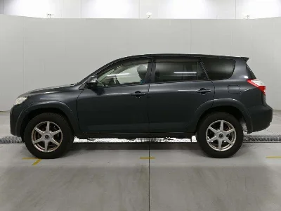 TOYOTA VANGUARD