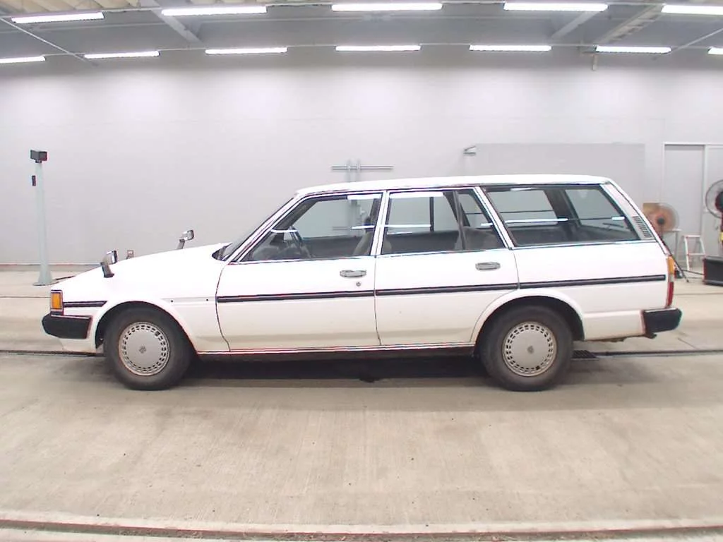 Toyota Mark II Van  с аукциона в Японии