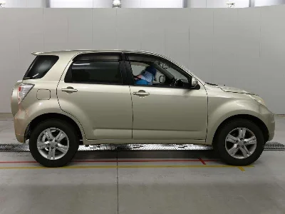 DAIHATSU BEGO