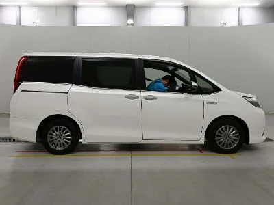 TOYOTA ESQUIRE