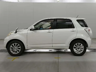 TOYOTA RUSH
