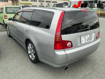 NISSAN STAGEA