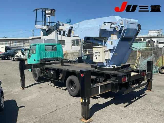 Isuzu Elf  с аукциона в Японии