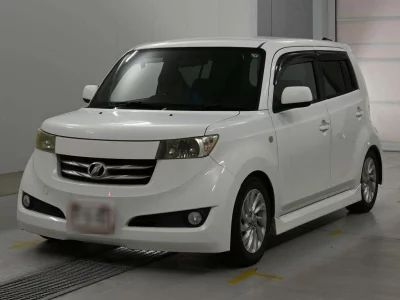 TOYOTA BB