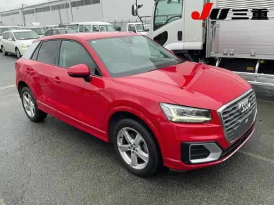 AUDI Q2