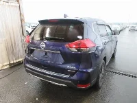 Цена авто Nissan X-Trail с аукционов Японии, номер кузова HNT32, пробег 132 000, оценка 8