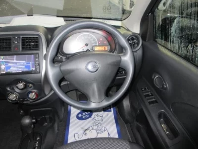 NISSAN MARCH 4