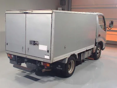 TOYOTA DYNA