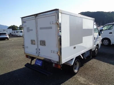 NISSAN VANETTE TRUCK