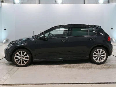 Статистика аукционов Volkswagen Golf
