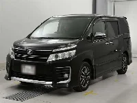Цена авто Toyota Voxy с аукционов Японии, номер кузова ZRR80W, пробег 150 000, оценка 8