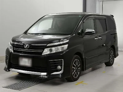 Статистика аукционов Toyota Voxy