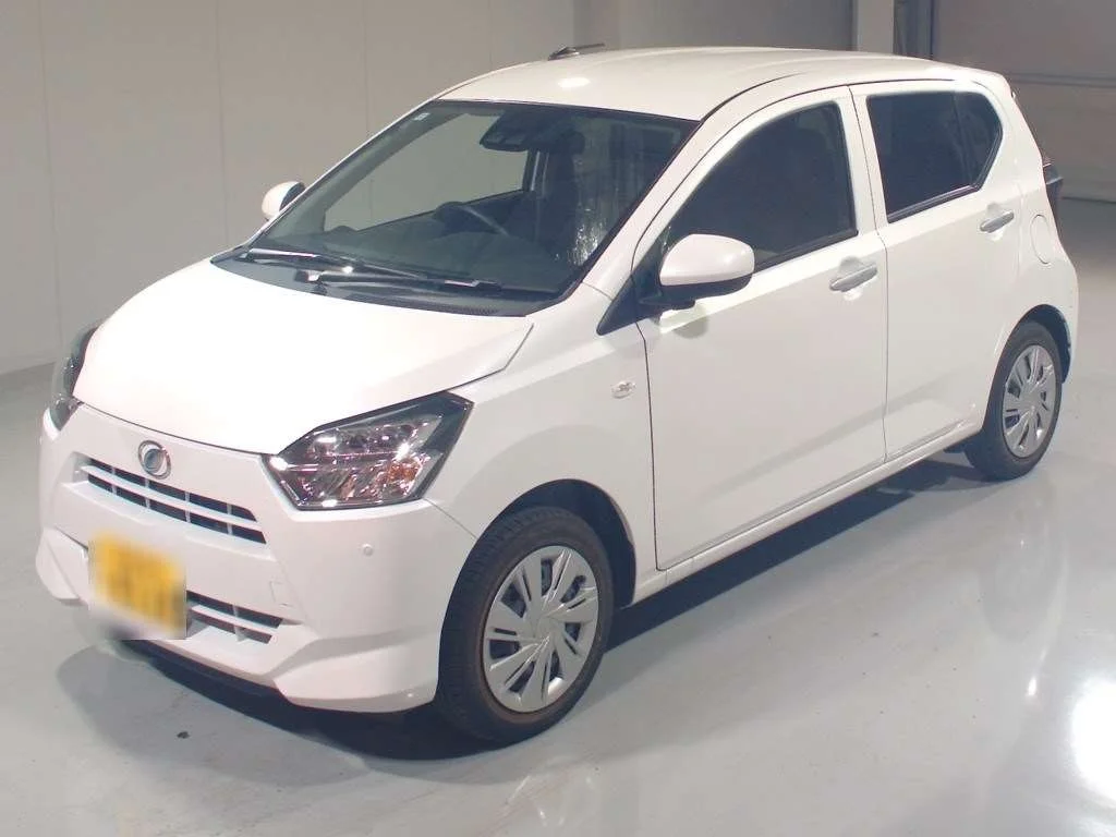 Daihatsu Mira e:S 2024