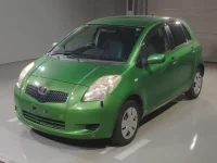 Цена авто Toyota Vitz с аукционов Японии, номер кузова SCP90, пробег 79 000, оценка 8