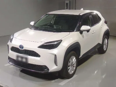 TOYOTA YARIS CROSS 1