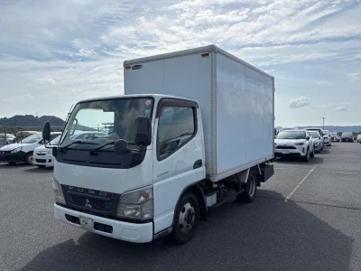 Mitsubishi Fuso Canter