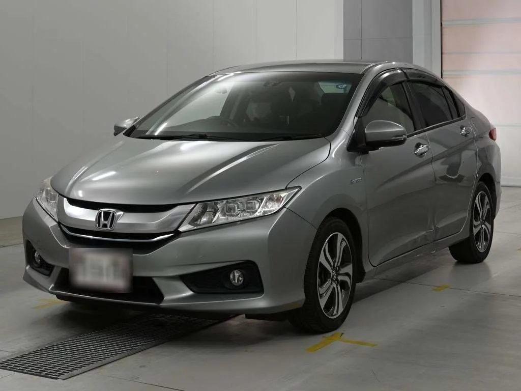 Honda Grace 2015