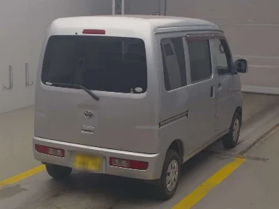 Toyota Pixis Van