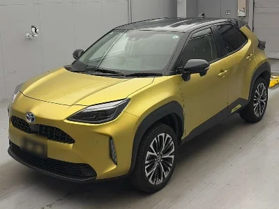TOYOTA YARIS CROSS 1