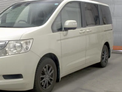 Статистика аукционов Honda Stepwgn