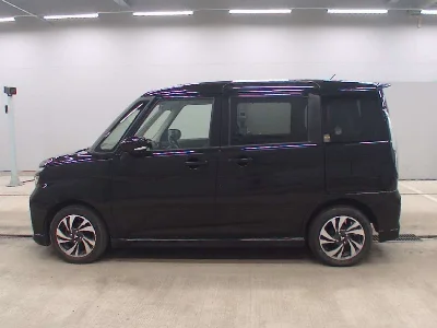 MITSUBISHI DELICA D2