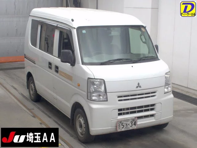 Mitsubishi Minicab 2014