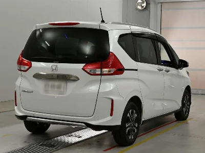 HONDA FREED+