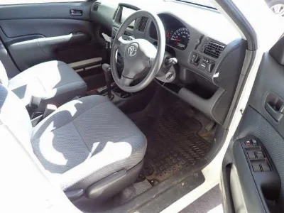 Toyota Succeed