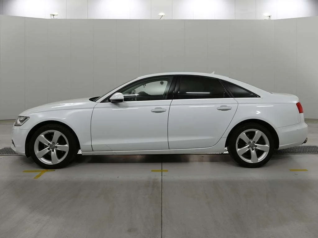 Audi A6  с аукциона в Японии