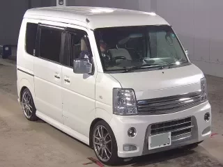 NISSAN CLIPPER RIO