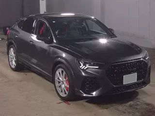 AUDI RS Q3
