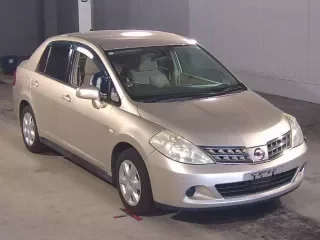 NISSAN TIIDA LATIO