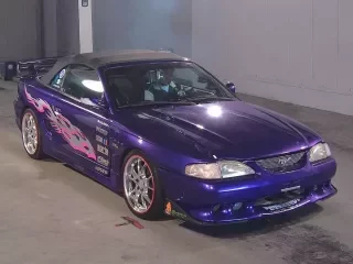 FORD MUSTANG