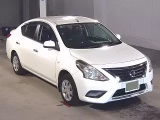 NISSAN TIIDA LATIO