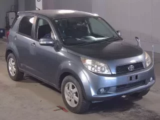 TOYOTA RUSH
