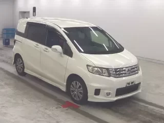 HONDA FREED SPIKE