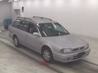 NISSAN AVENIR