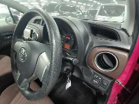 Цена авто Toyota Vitz с аукционов Японии, номер кузова NSP130, пробег 110 000, оценка 6